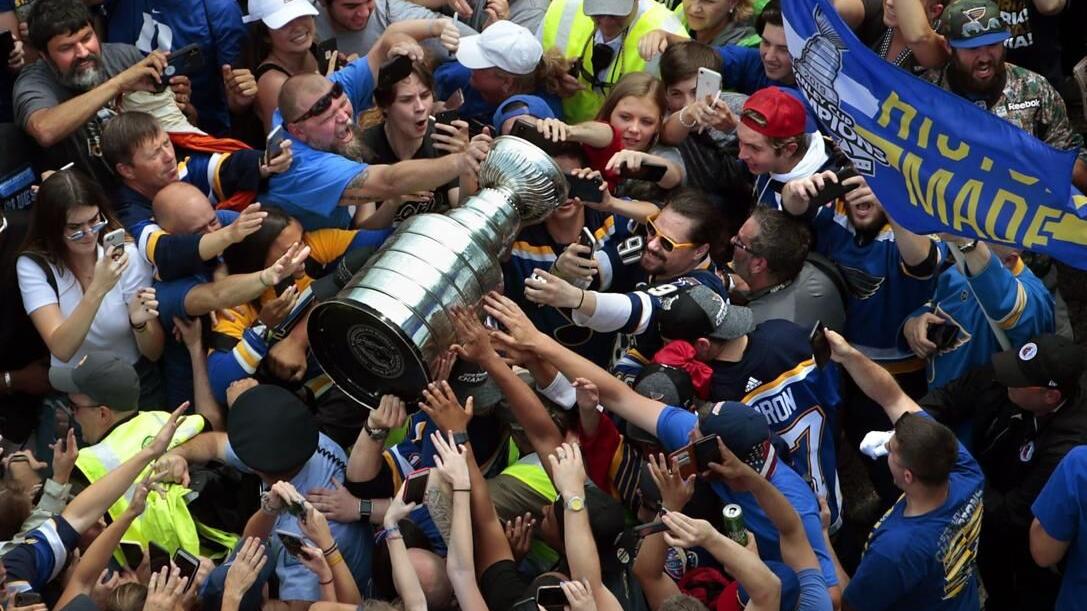 Winning STL: The Blues Stanley Cup parade 4 years ago was a true family experience